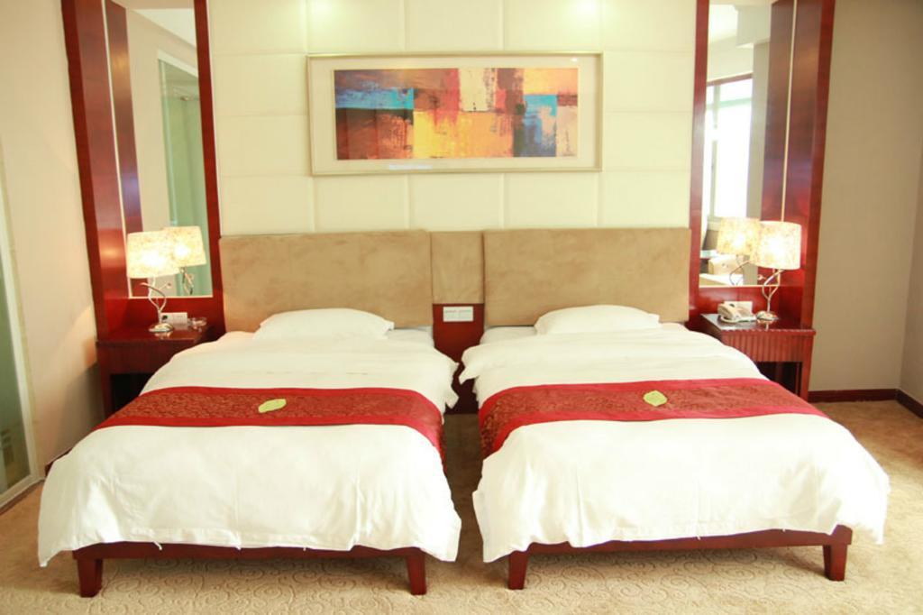 Guangzhou Yuncheng Hotel Экстерьер фото