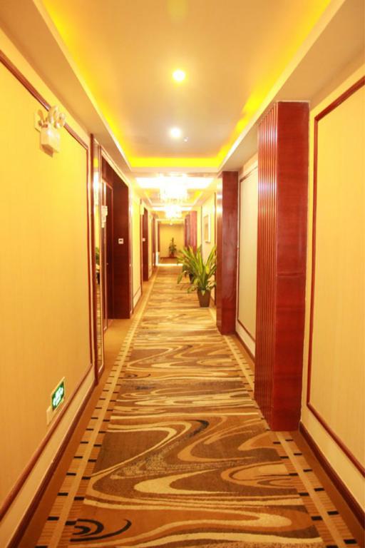 Guangzhou Yuncheng Hotel Экстерьер фото