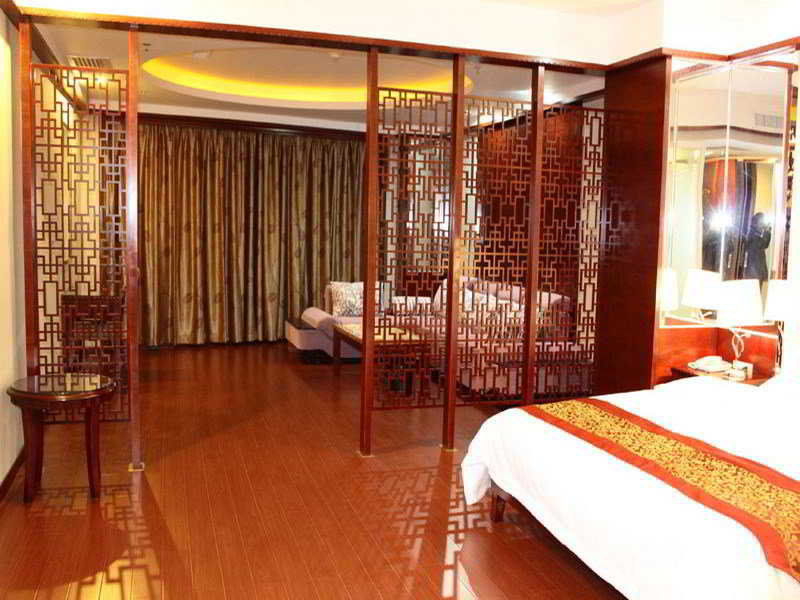 Guangzhou Yuncheng Hotel Экстерьер фото